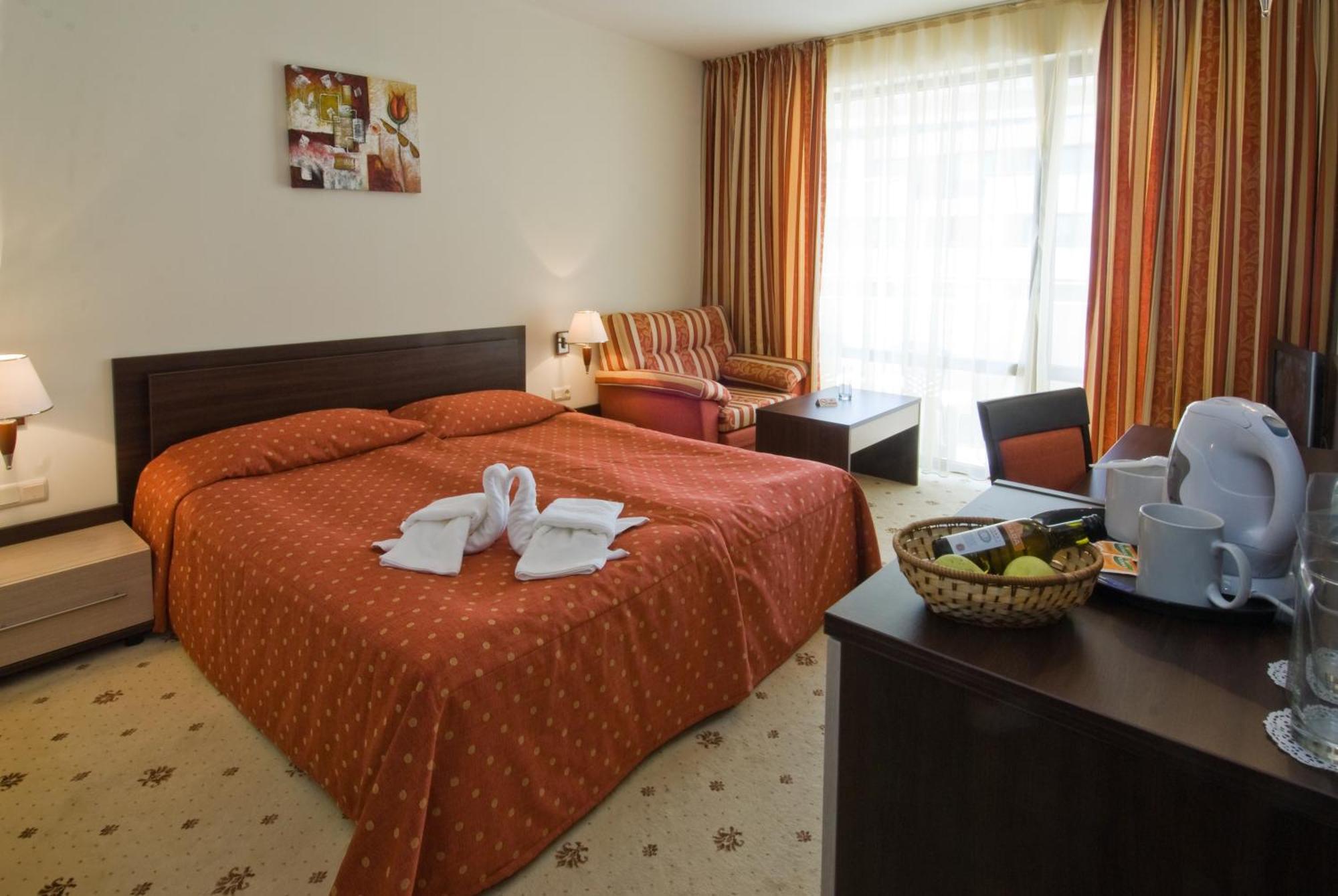 Hermes Club Hotel Tsarevo Exterior photo