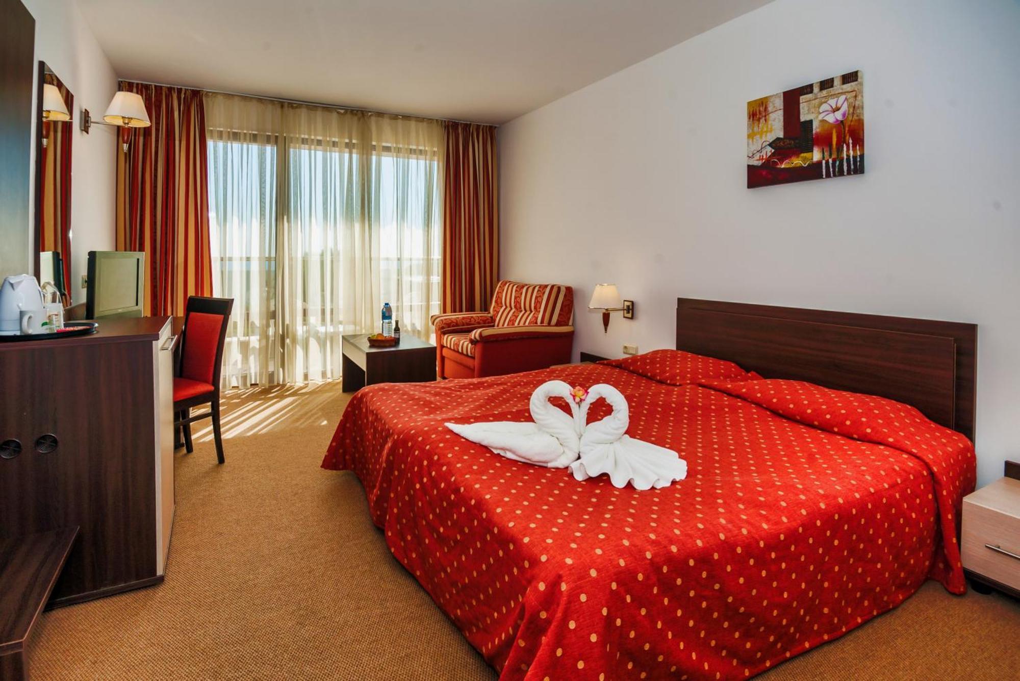 Hermes Club Hotel Tsarevo Exterior photo